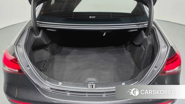Mercedes-Benz E-Class W213 id 4671256 из Кореи 21