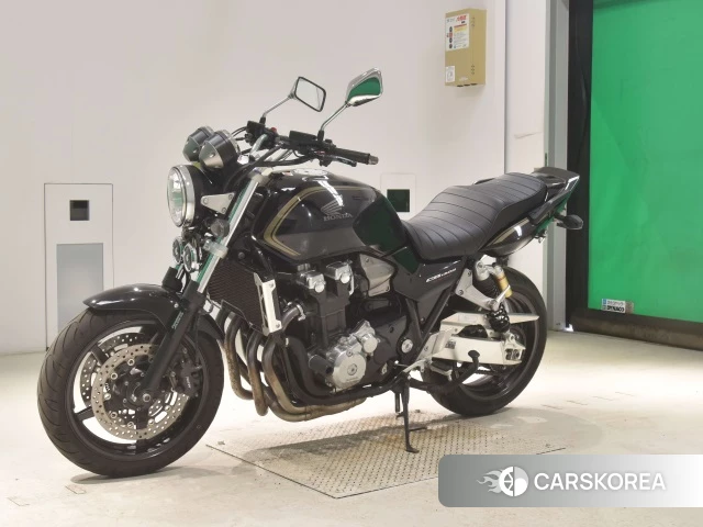 Honda CB1300SF id 3949747 из Японии 21