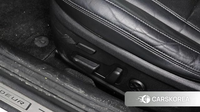 Hyundai Grandeur IG id 4203848 из Кореи 21