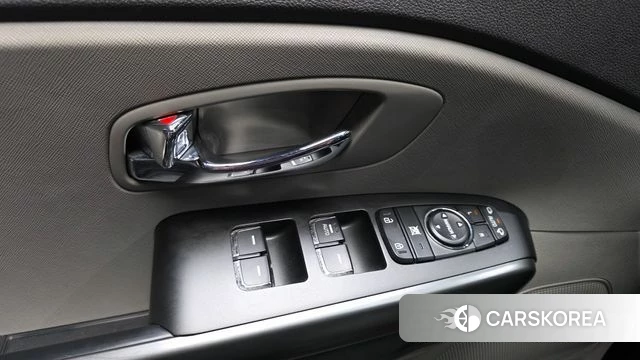 Kia All New Carnival id 4269567 из Кореи 21