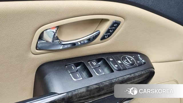Kia The New Carnival id 4746704 из Кореи 21