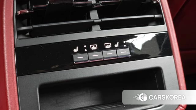 Maserati Quattroporte id 4620175 из Кореи 21