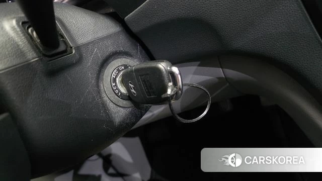 Hyundai The New Grand Starex id 4508356 из Кореи 21