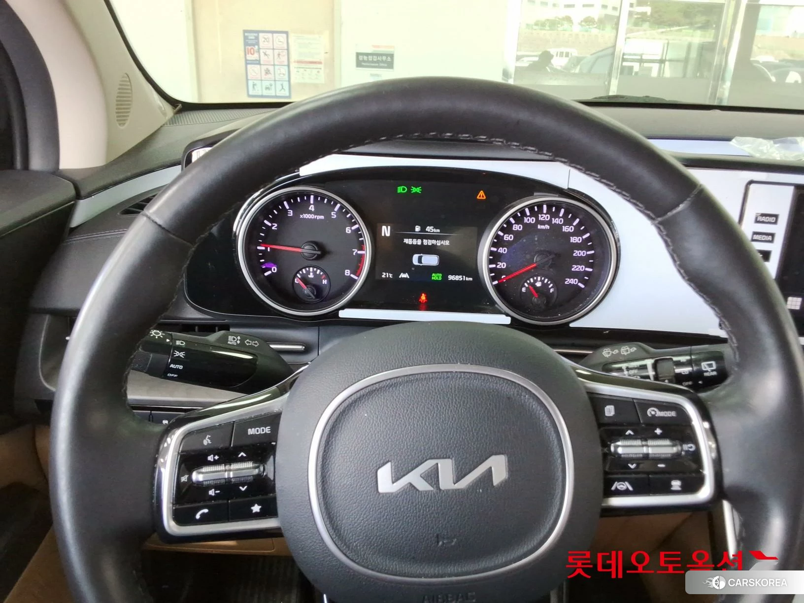 Kia Carnival id 4289621 из Кореи 21