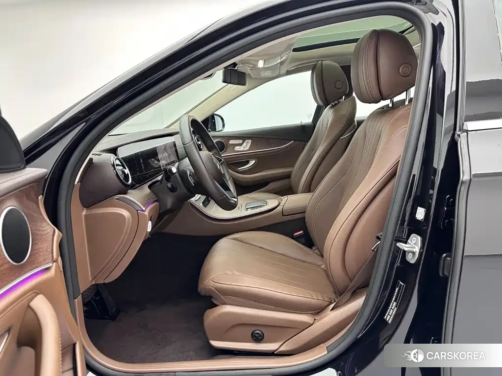 Mercedes-Benz E-Class id 4686005 из Китая 21