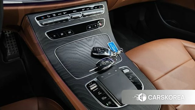 Mercedes-Benz E-Class W213 id 4231711 из Кореи 21