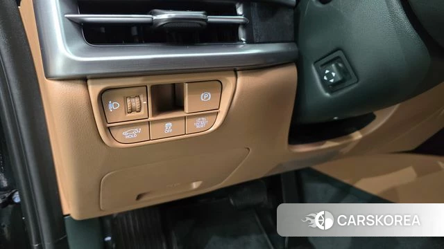 Hyundai Grandeur Hybrid (GN7) id 4223403 из Кореи 21