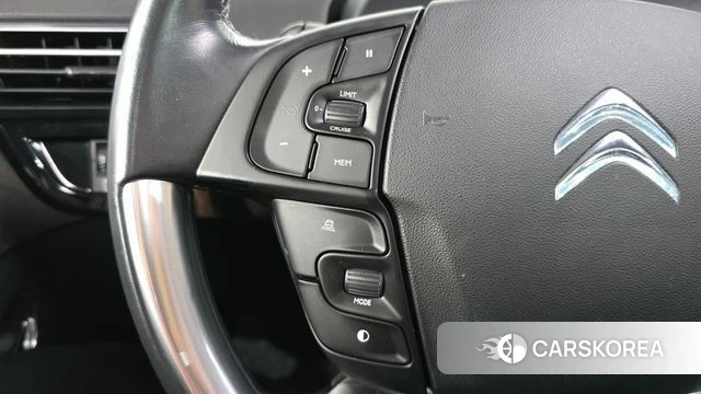 Citroen / DS Grand C4 Picasso id 4435634 из Кореи 21