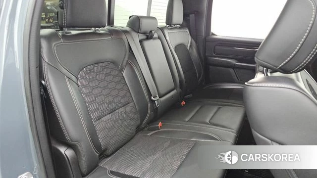 Dodge Lampicup id 4224647 из Кореи 21