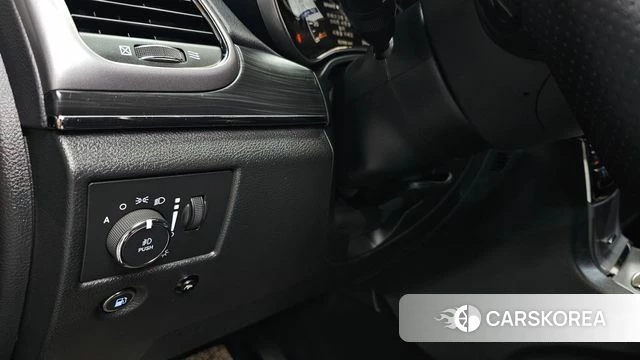 Jeep Grand Cherokee id 4482555 из Кореи 21
