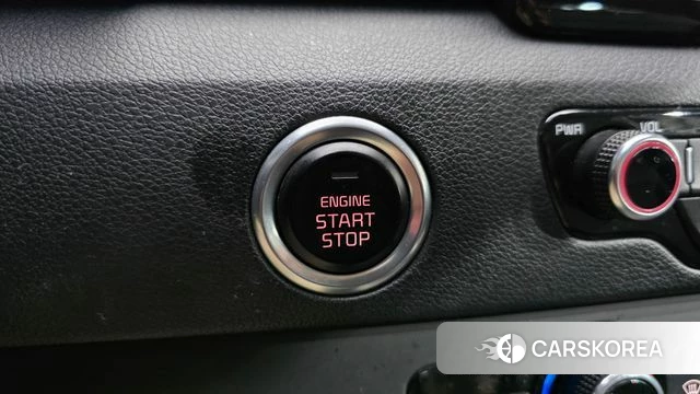 Kia Niro id 4397791 из Кореи 21