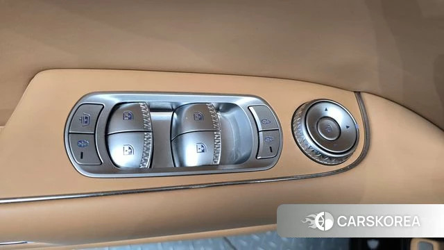 Genesis G90 (RS4) id 4506413 из Кореи 21