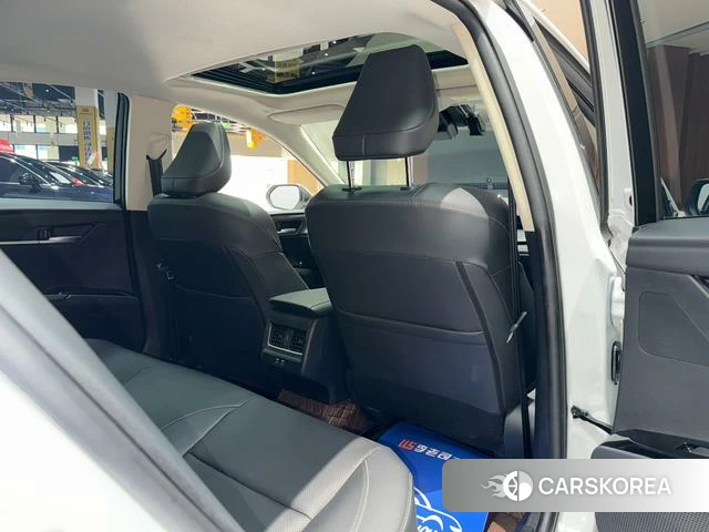 Toyota Camry id 4262332 из Китая 21