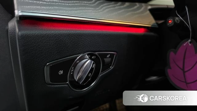 Mercedes-Benz E-Class W213 id 4712537 из Кореи 21