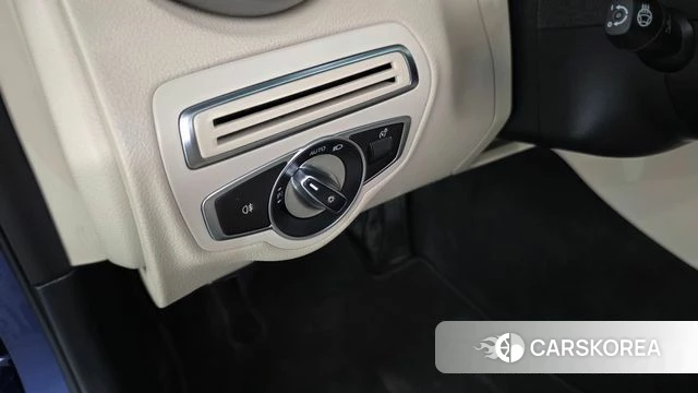 Mercedes-Benz C-Class W205 id 4471212 из Кореи 21