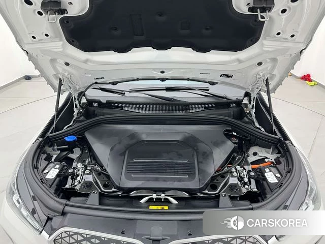 BMW iX1 id 4380635 из Китая 21