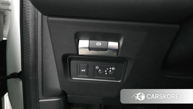 Land Rover Discovery Sports 2nd Generation id 4651701 из Кореи 21