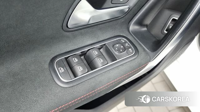 Mercedes-Benz A-Class W177 id 4542572 из Кореи 21