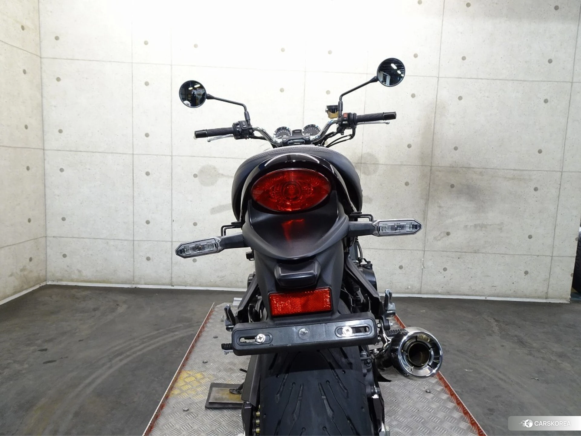 Kawasaki Z900RS id 4185401 из Японии 21