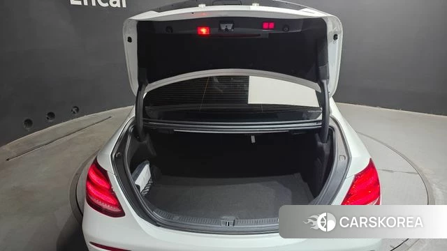 Mercedes-Benz E-Class W213 id 4371608 из Кореи 21