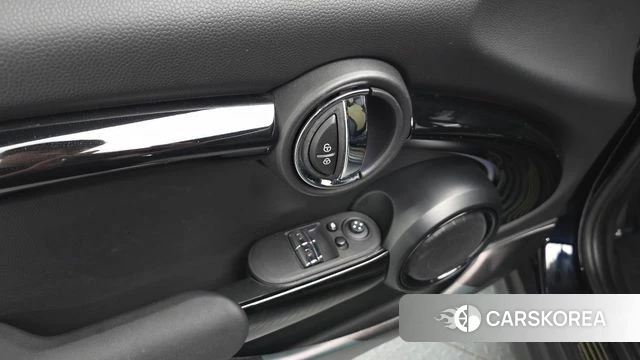 Mini Cooper Electric id 4768254 из Кореи 21