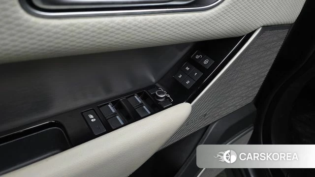 Land Rover Range Rover Velar id 4563394 из Кореи 21