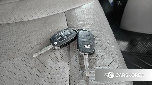 Hyundai The New Grand Starex id 4345696 из Кореи 21
