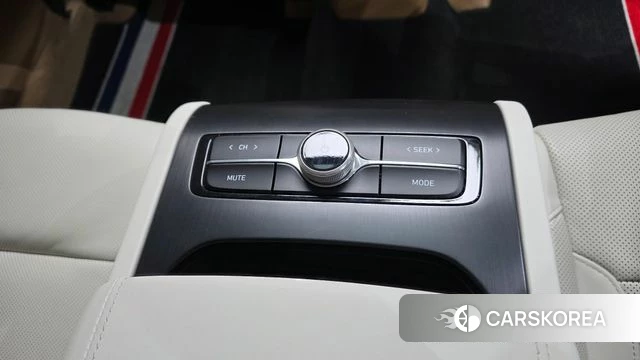 Hyundai The New Grandeur IG Hybrid id 4303927 из Кореи 21
