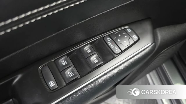 Renault Korea (Samsung) The New SM6 id 4835321 из Кореи 21