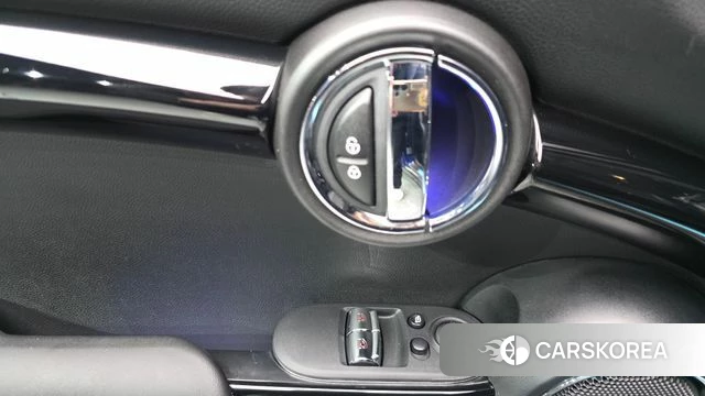 Mini Cooper S id 4754634 из Кореи 21