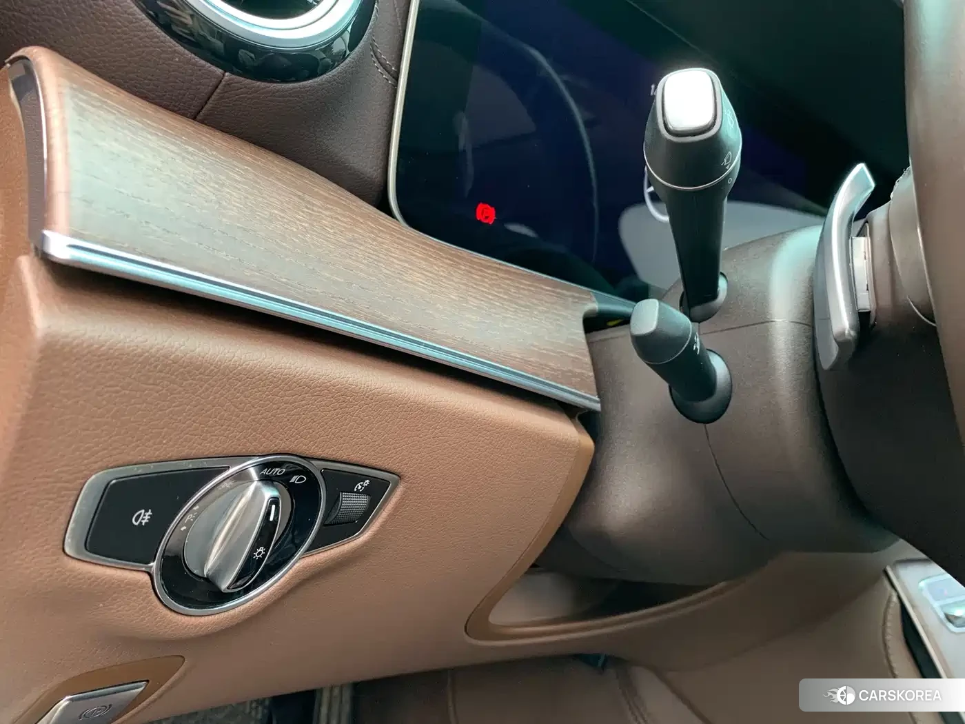 Mercedes-Benz E-Class id 4685999 из Китая 21