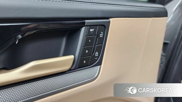 Porsche Cayenne (PO536) id 4480132 из Кореи 21