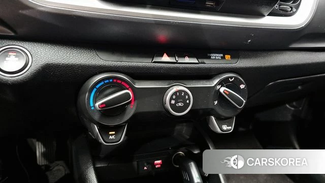 Kia Stonic id 4424994 из Кореи 21