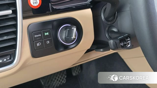 Porsche Cayenne (PO536) id 4640895 из Кореи 21