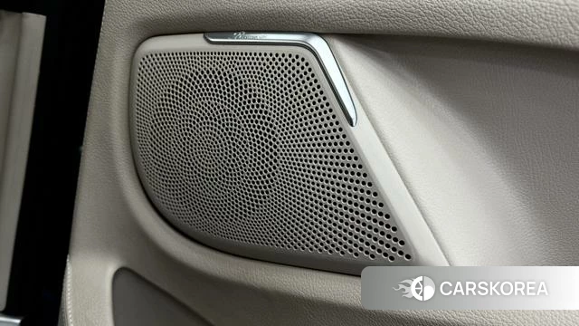 Mercedes-Benz V-class id 4256386 из Китая 21