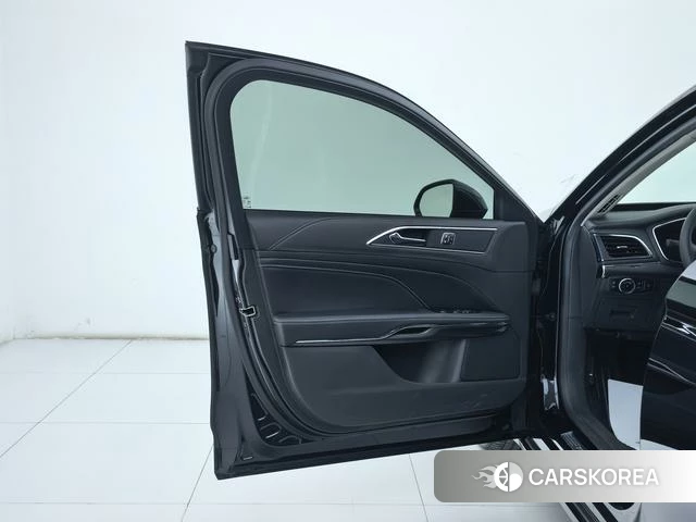 Ford Taurus id 4213363 из Китая 21