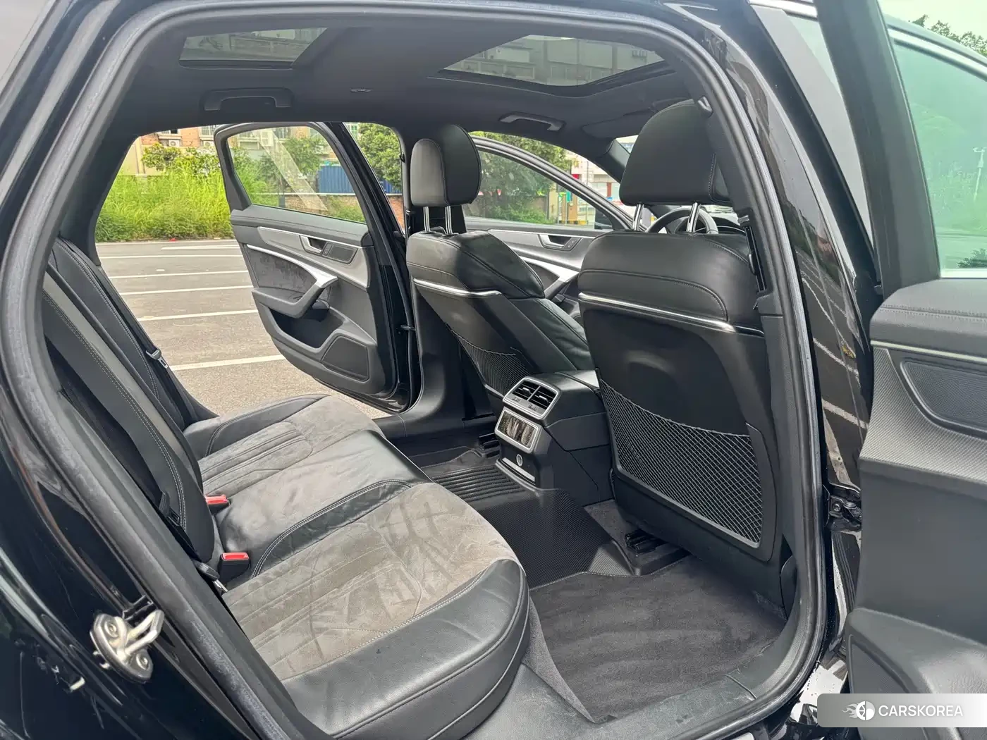Audi A6L id 4601877 из Китая 21