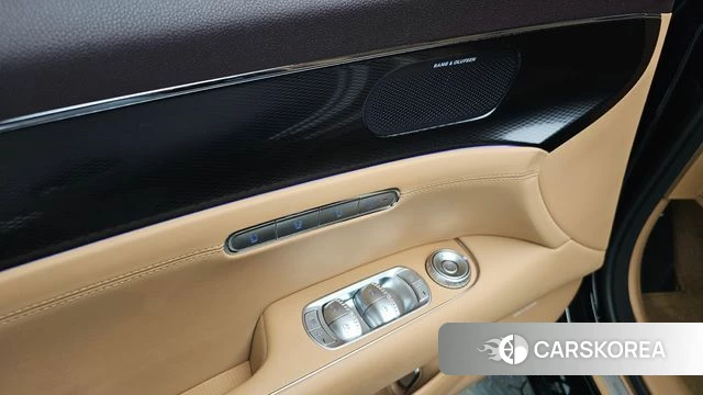 Genesis G90 (RS4) id 4624285 из Кореи 21