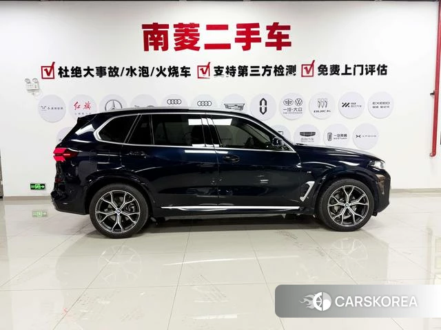 BMW X5 id 4348260 из Китая 21