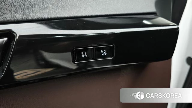 Hyundai Grandeur (GN7) id 4898708 из Кореи 21