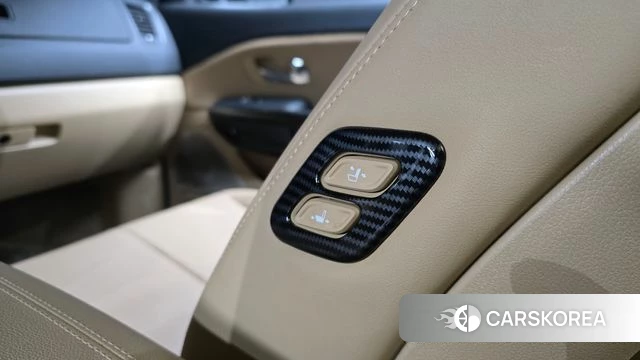 Kia The New Carnival id 4490398 из Кореи 21