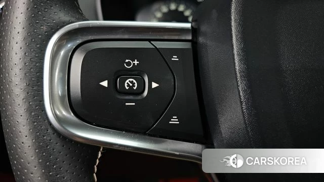 Volvo XC40 id 4620030 из Кореи 21