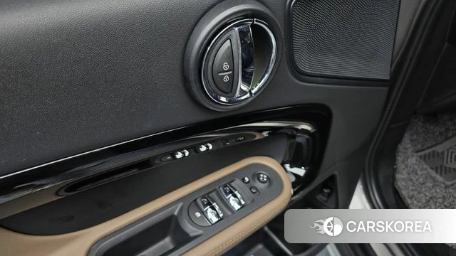 Mini Cooper S Countryman id 4356210 из Кореи 21