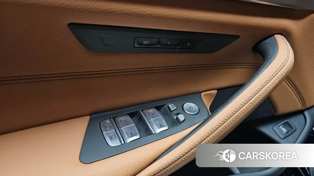 BMW 5 Series (G30) id 4757796 из Кореи 21