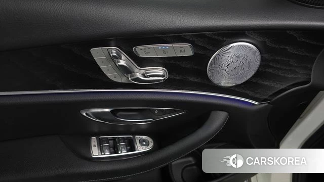 Mercedes-Benz E-Class W213 id 4794953 из Кореи 21