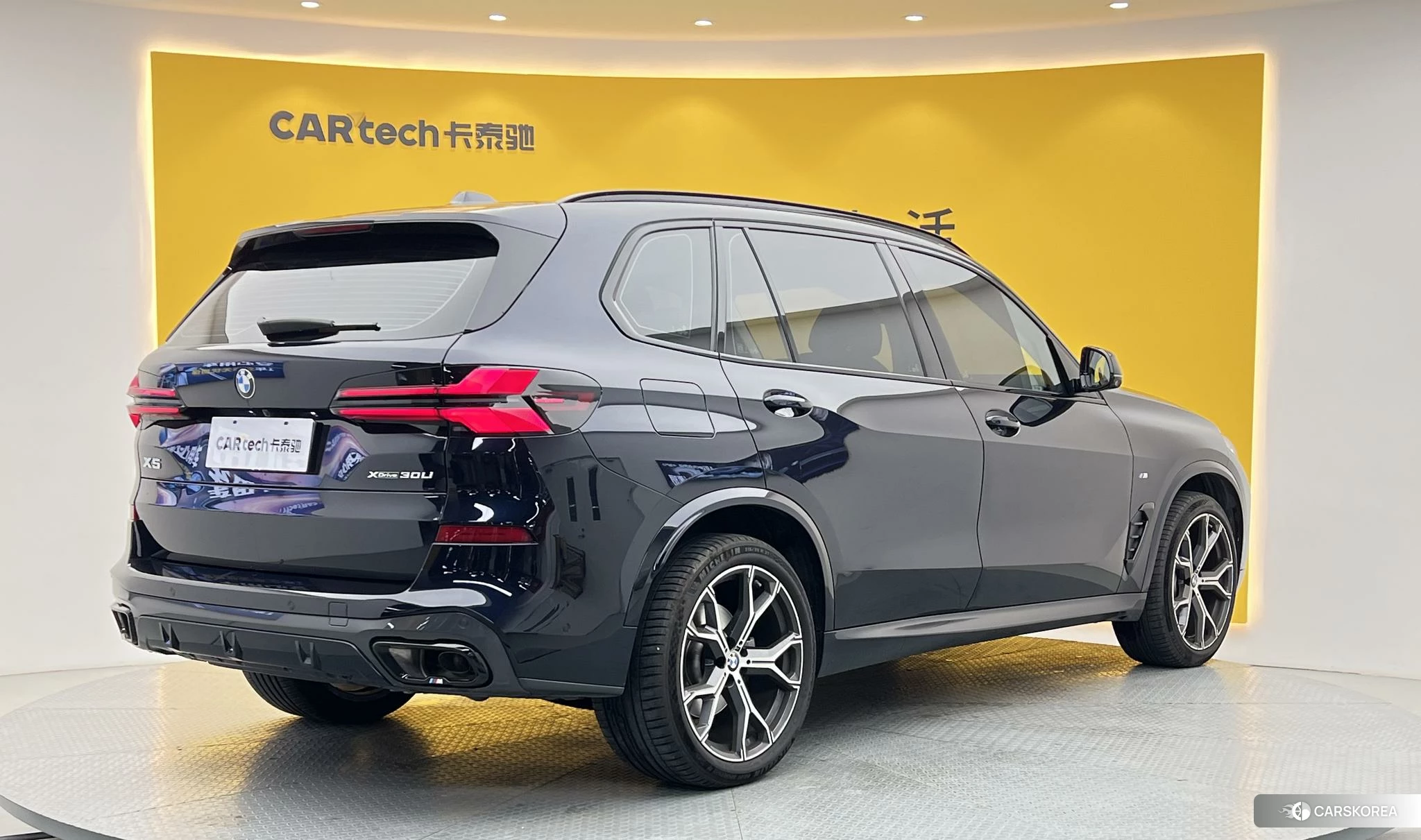 BMW X5 id 4452422 из Китая 21