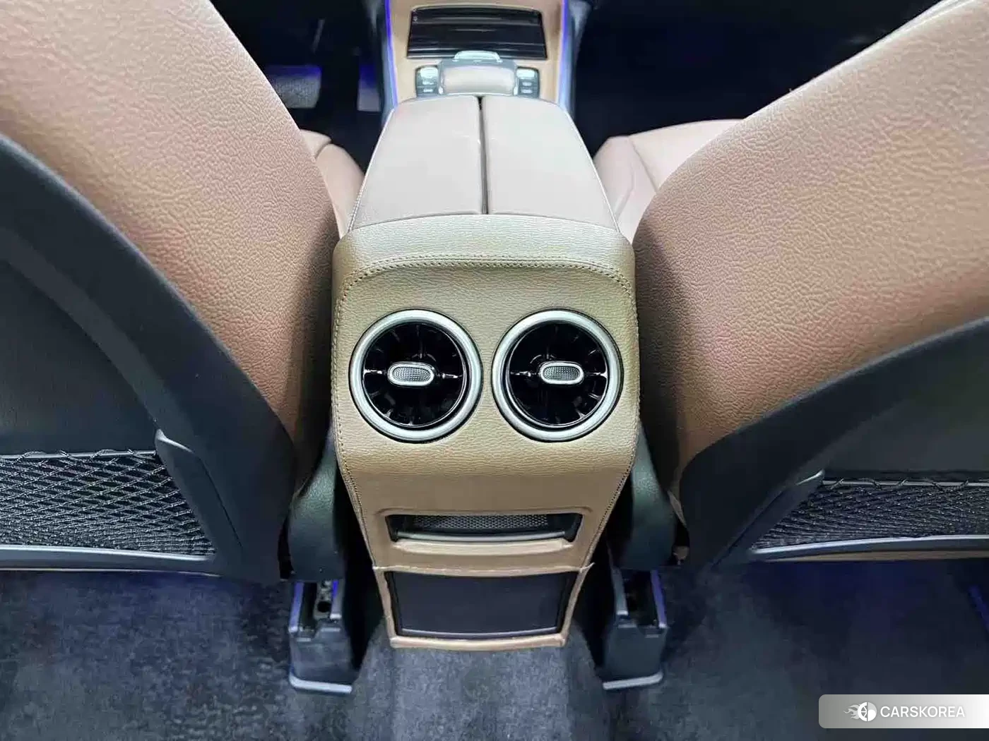 Mercedes-Benz GLB id 4654565 из Китая 21