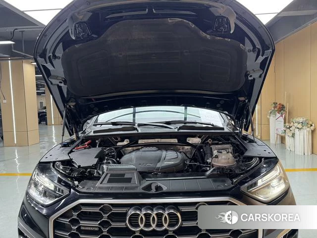 Audi Q5L Sportback id 4261588 из Китая 21