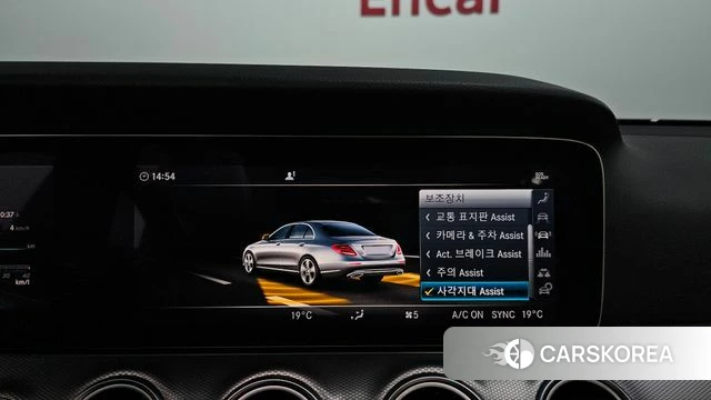 Mercedes-Benz E-Class W213 id 4581745 из Кореи 21