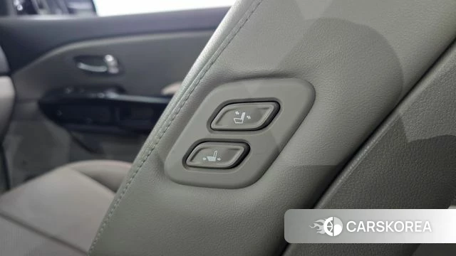 Kia All New Carnival id 4558042 из Кореи 21